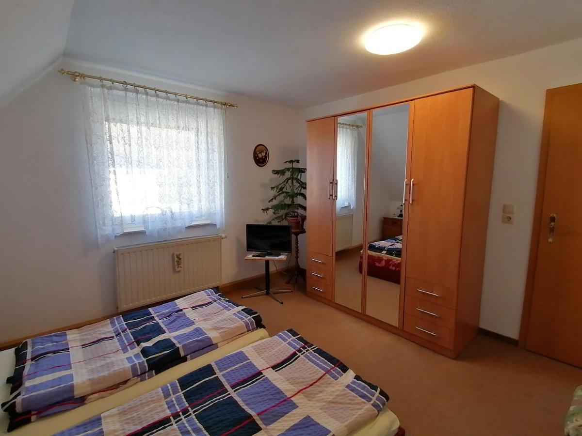 Haus Am Waldrand Leilighet Freital Eksteriør bilde
